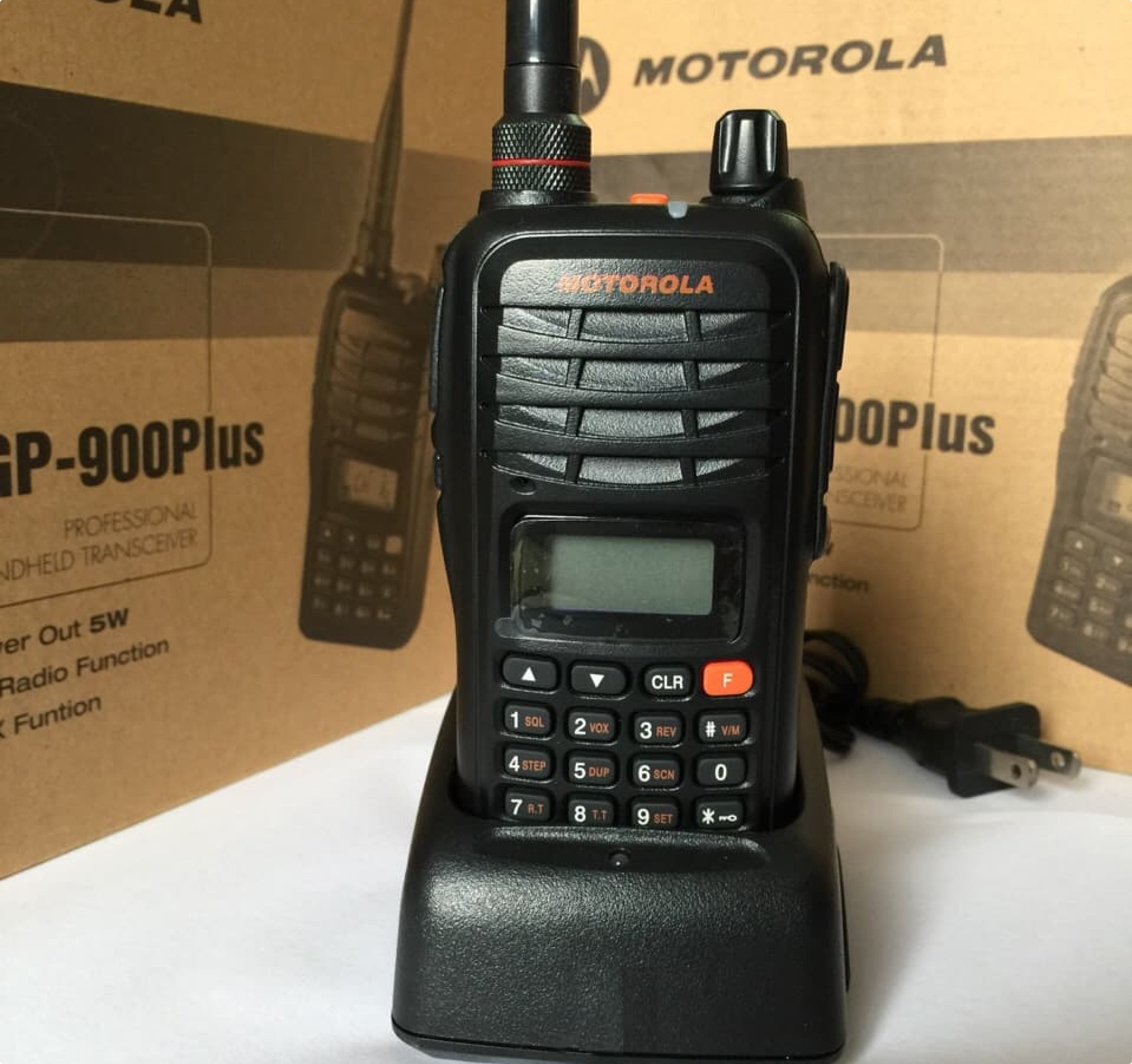 Máy bộ đàm cầm tay Motorola